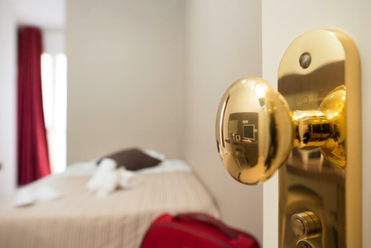 Hotel Fiamma & Spa Cesenatico Kültér fotó