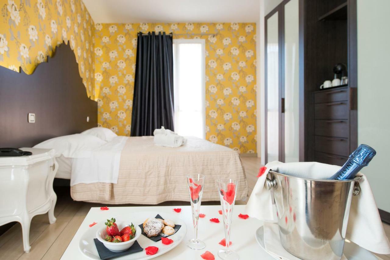 Hotel Fiamma & Spa Cesenatico Kültér fotó