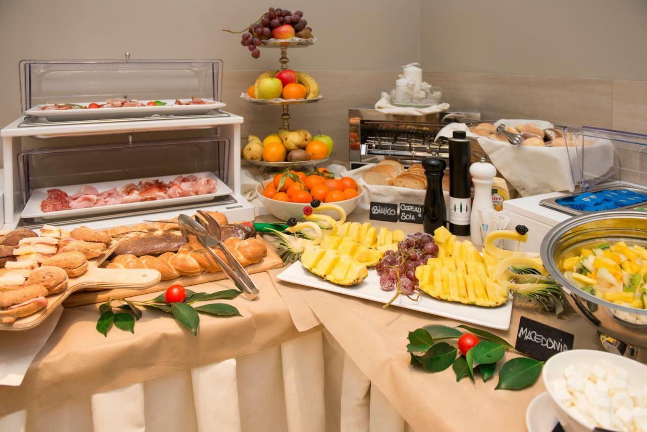 Hotel Fiamma & Spa Cesenatico Kültér fotó