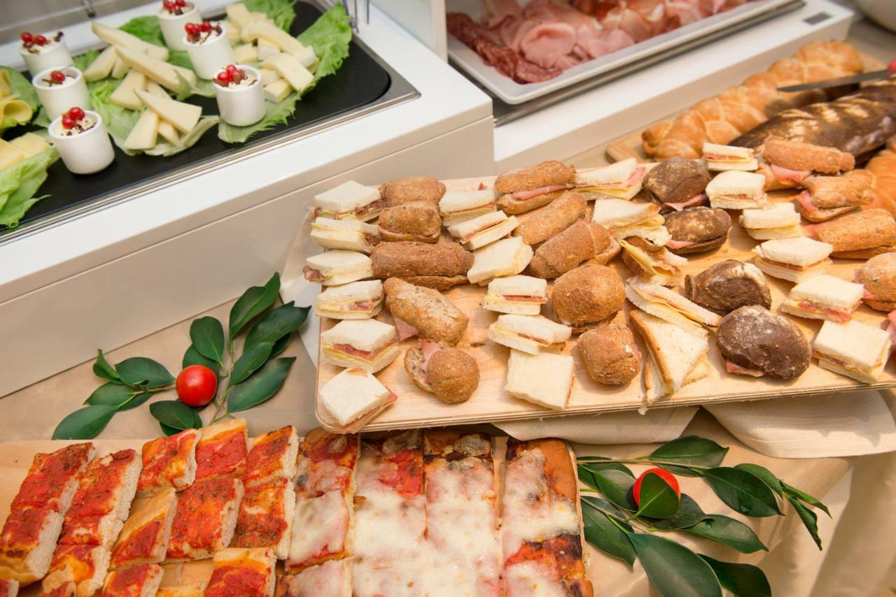 Hotel Fiamma & Spa Cesenatico Kültér fotó