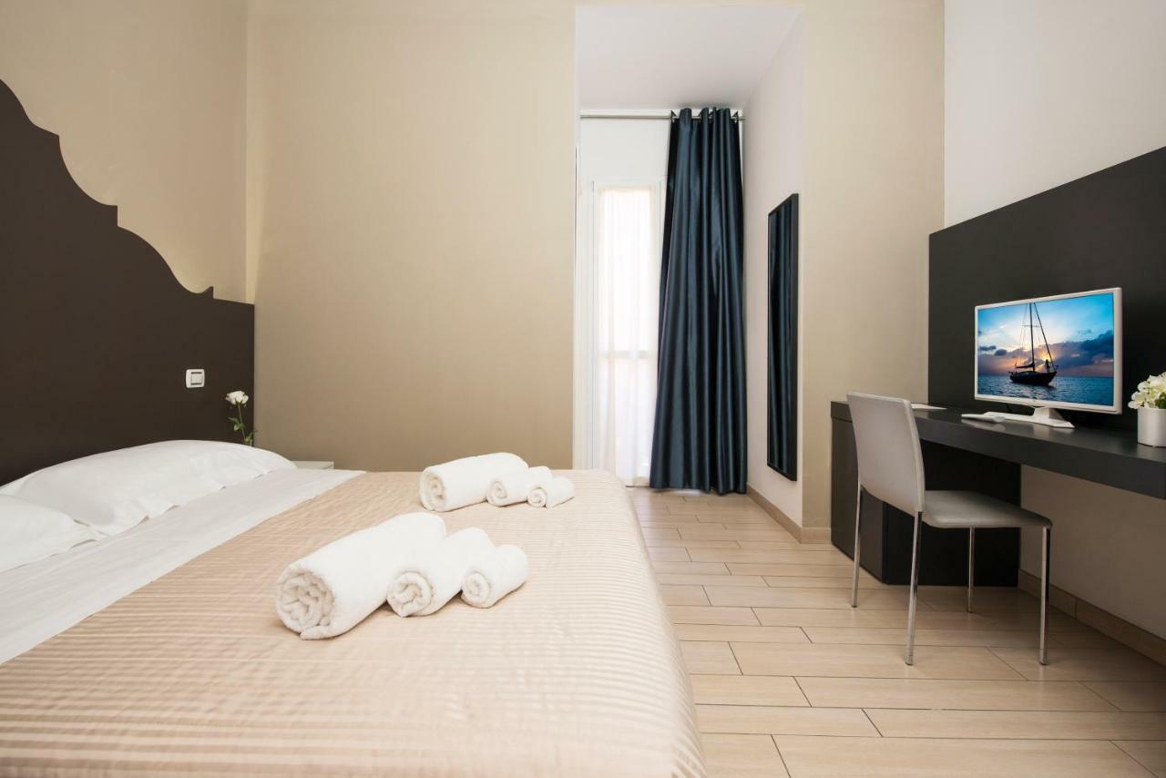 Hotel Fiamma & Spa Cesenatico Kültér fotó