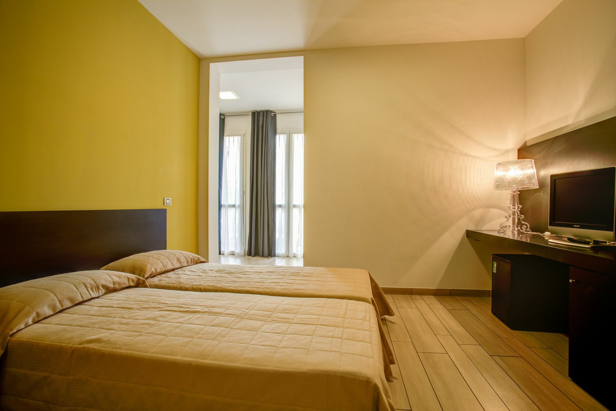Hotel Fiamma & Spa Cesenatico Kültér fotó