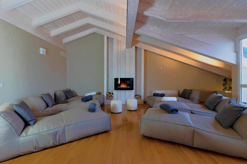 Hotel Fiamma & Spa Cesenatico Kültér fotó